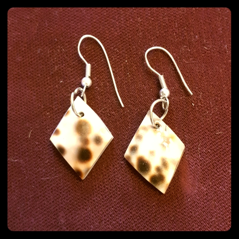 🐚 Natural Shell pendant earrings
